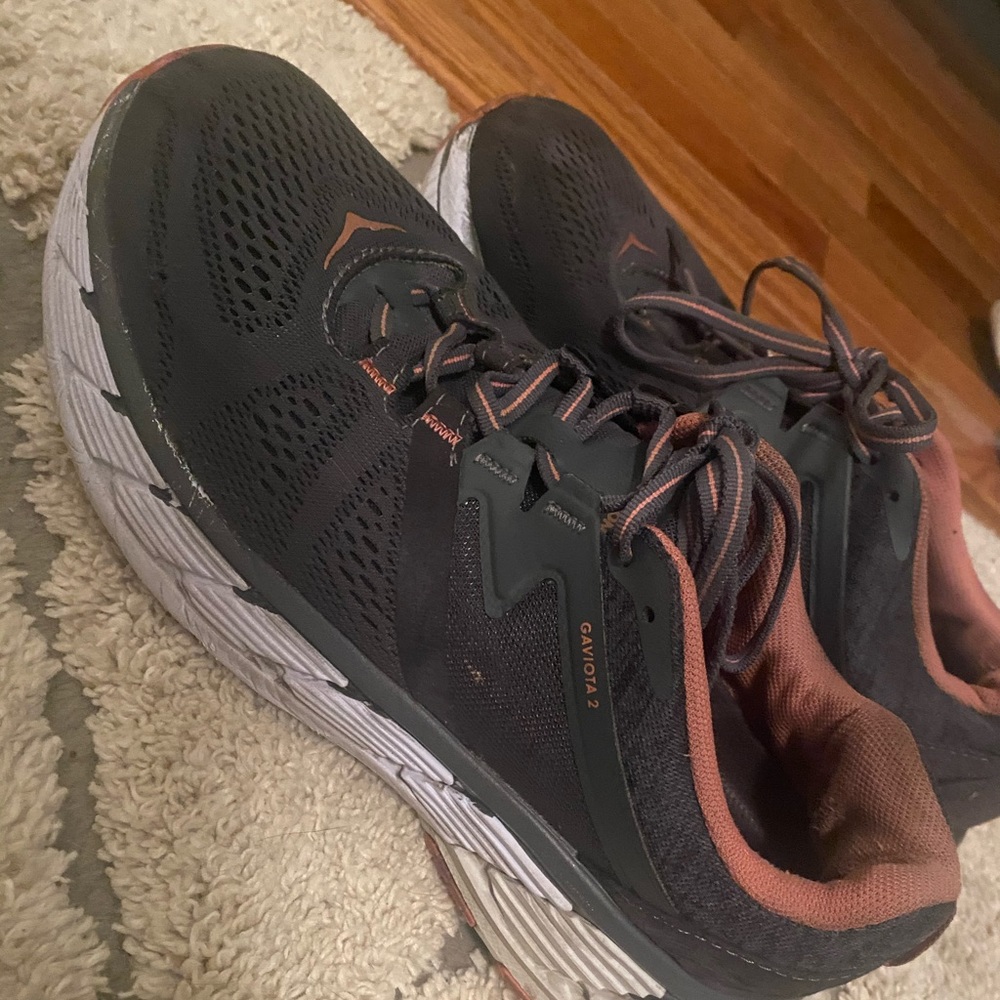 Hoka Ones